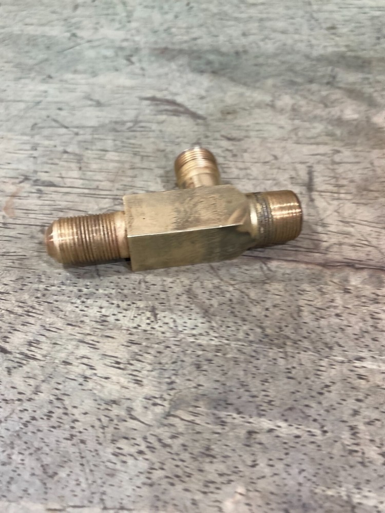 Coleman 288A Lantern - Valve Body