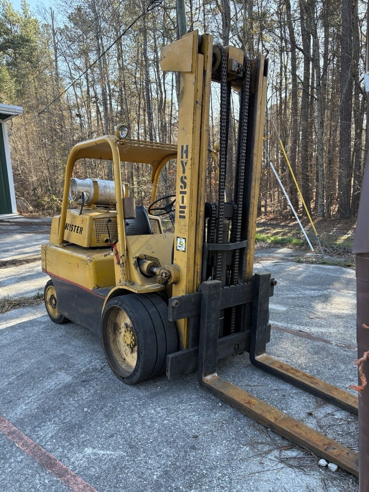 Hyster 15000 Lb Forklift