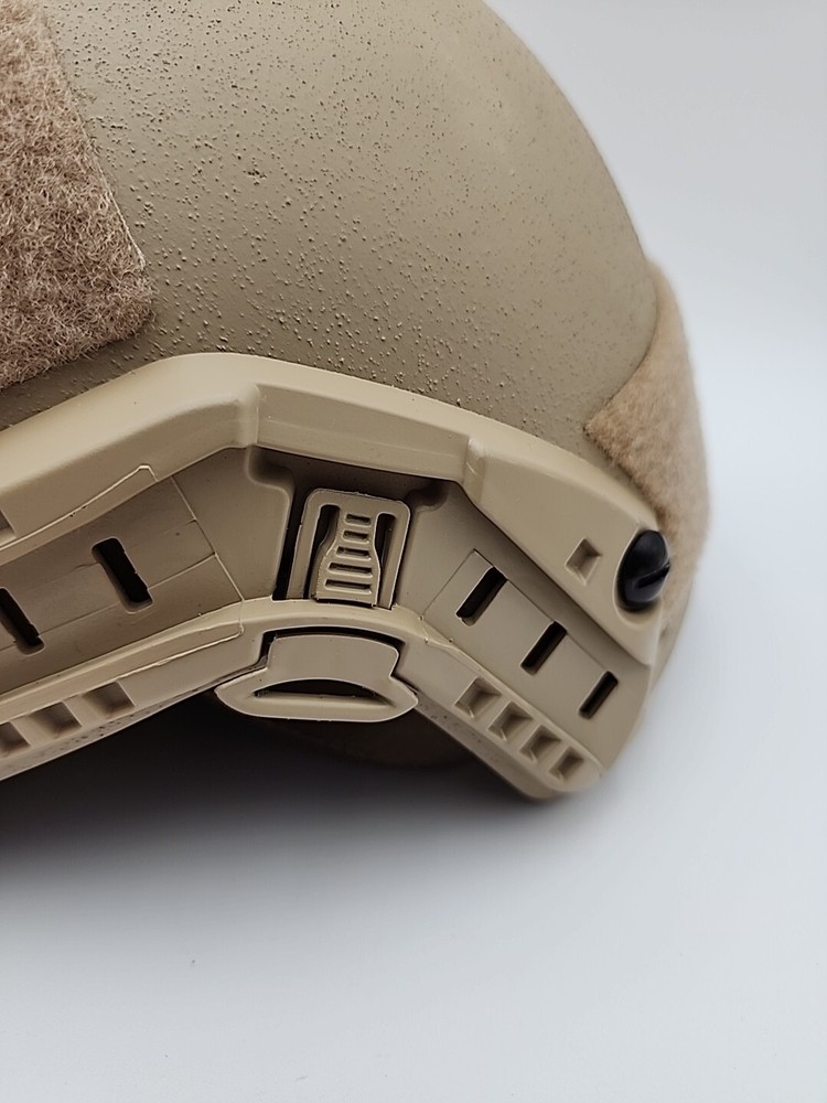 Tactical Helmet In Tan