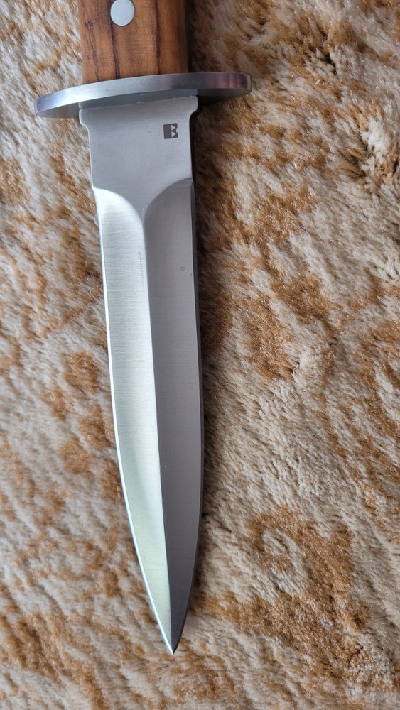 Couteaux Eustache Dagger
