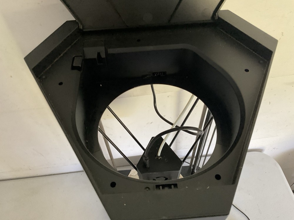 Flux Delta 3D Printer Older Version With Filament & Drawing Tool READ