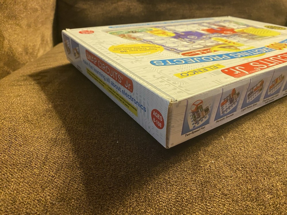 ALMOST 2 COMPLETE SETS!!! Elenco Electronic Snap Circuits Jr SC-100 STEM EUC!!