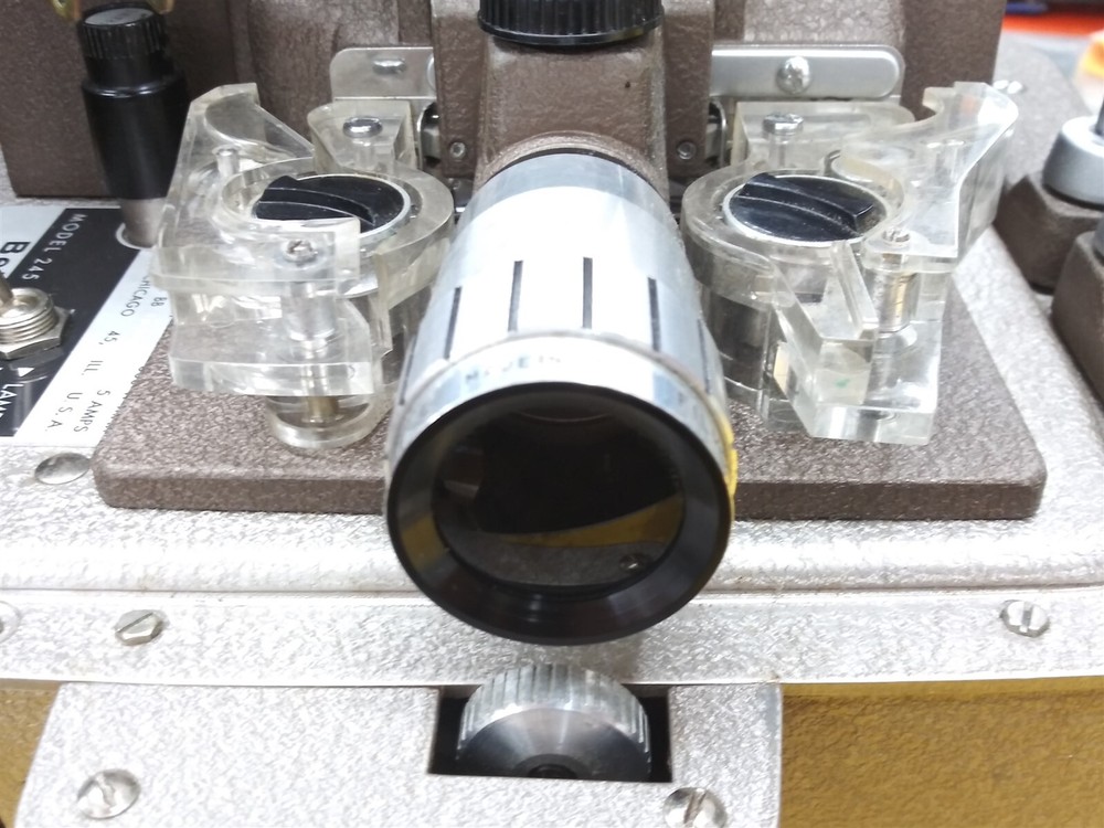 ⭐️⭐️⭐️⭐️⭐️ **UNTESTED** Bell & Howell Model 245 BA Auto Load 8mm Film Projector