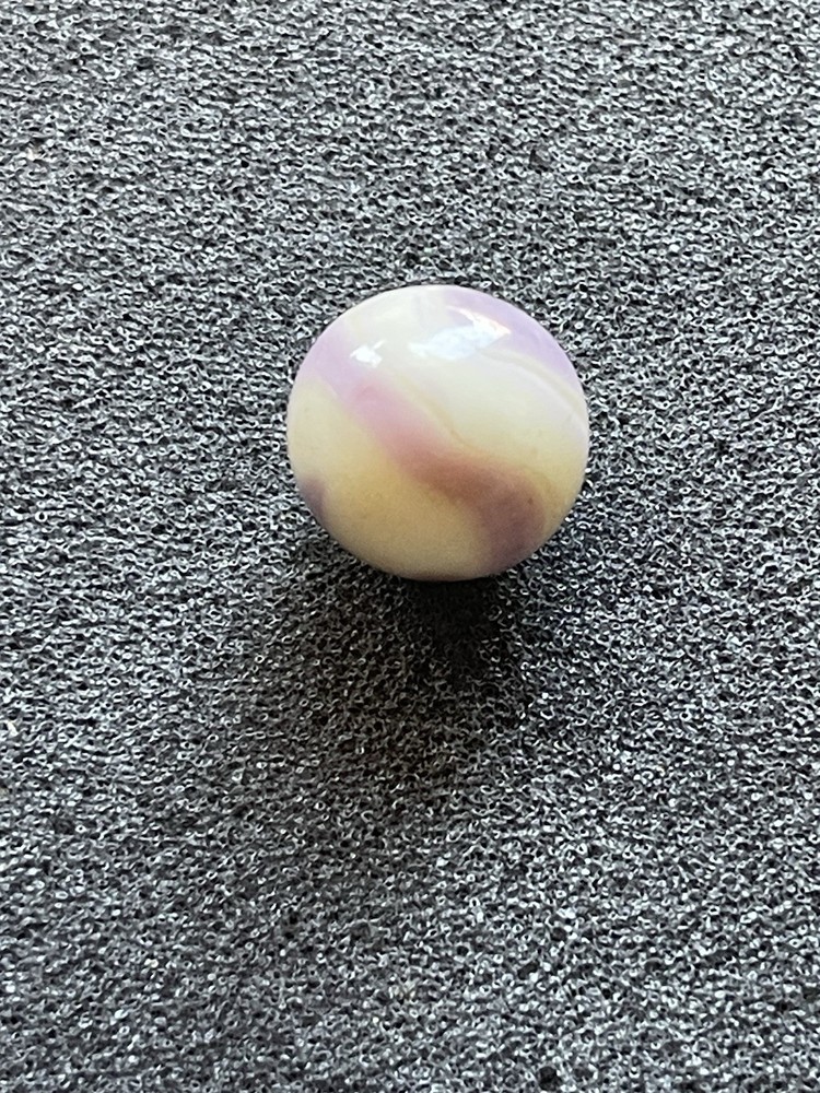 Vitro Agate Plum Conqueror Marble - 5/8..TM1439