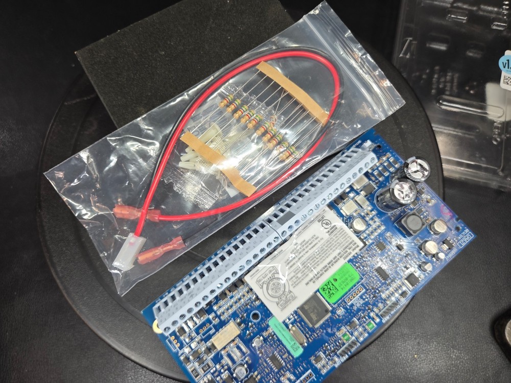 DSC NEO HS2032 PowerSeries 8-32-Zone Security Control Board V1.5 FAST SHIP!💨✅