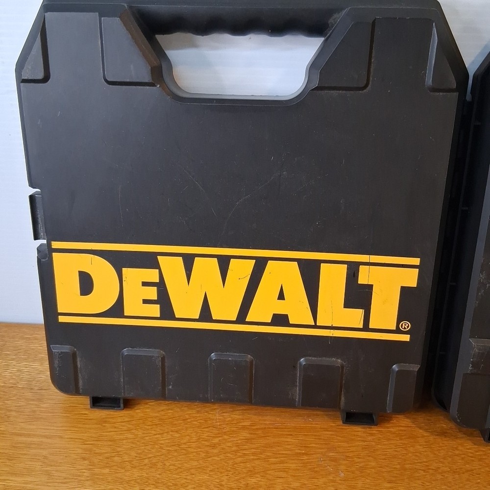 DeWalt DWD115K 3/8" Corded Variable Speed Drill 8 Amp Mid-handle w/Case Keyless