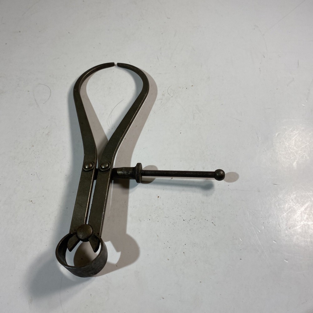 Unbranded 6.5” Yankee Spring-Type Outside Caliper, Solid Nut, Flat Leg, 0-6"