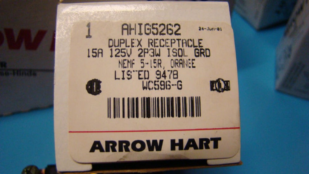 Arrow Hart AHIG5262 Duplex Receptacle, Orange
