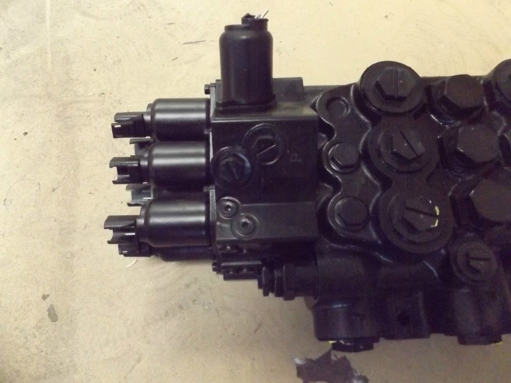 VOLVO VALVE 17286966