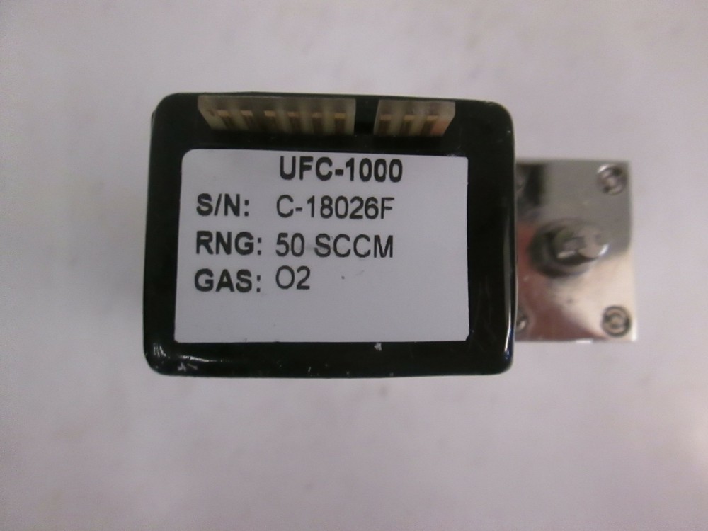 Unit UFC-1000 Mass Flow Controller MFC, O2, 50 SCCM