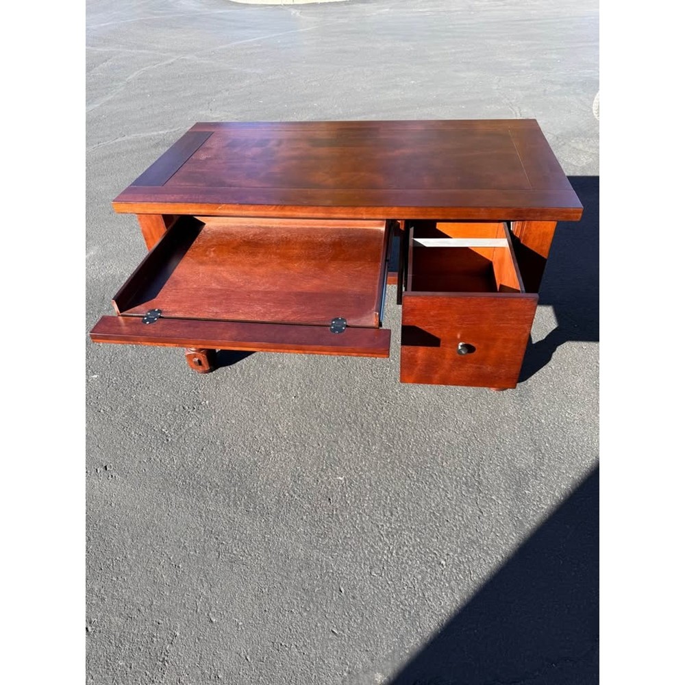 Excellent condition small, midsize Pottery Barn desk