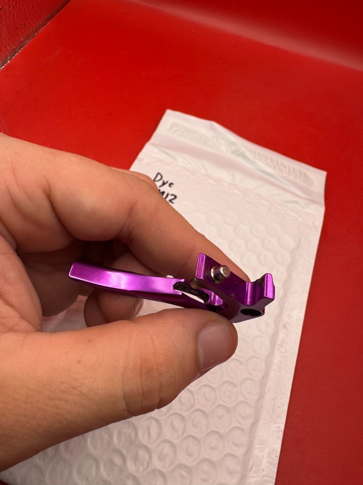 Dye DM12 Trigger