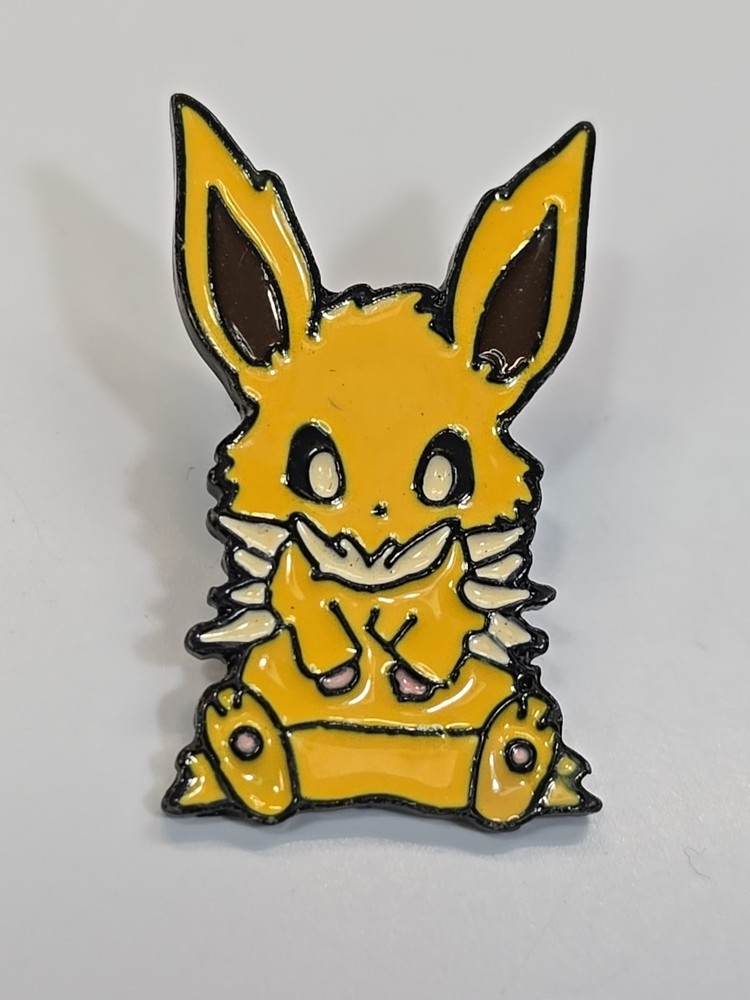 Pokemon Lapel Pin Jolteon