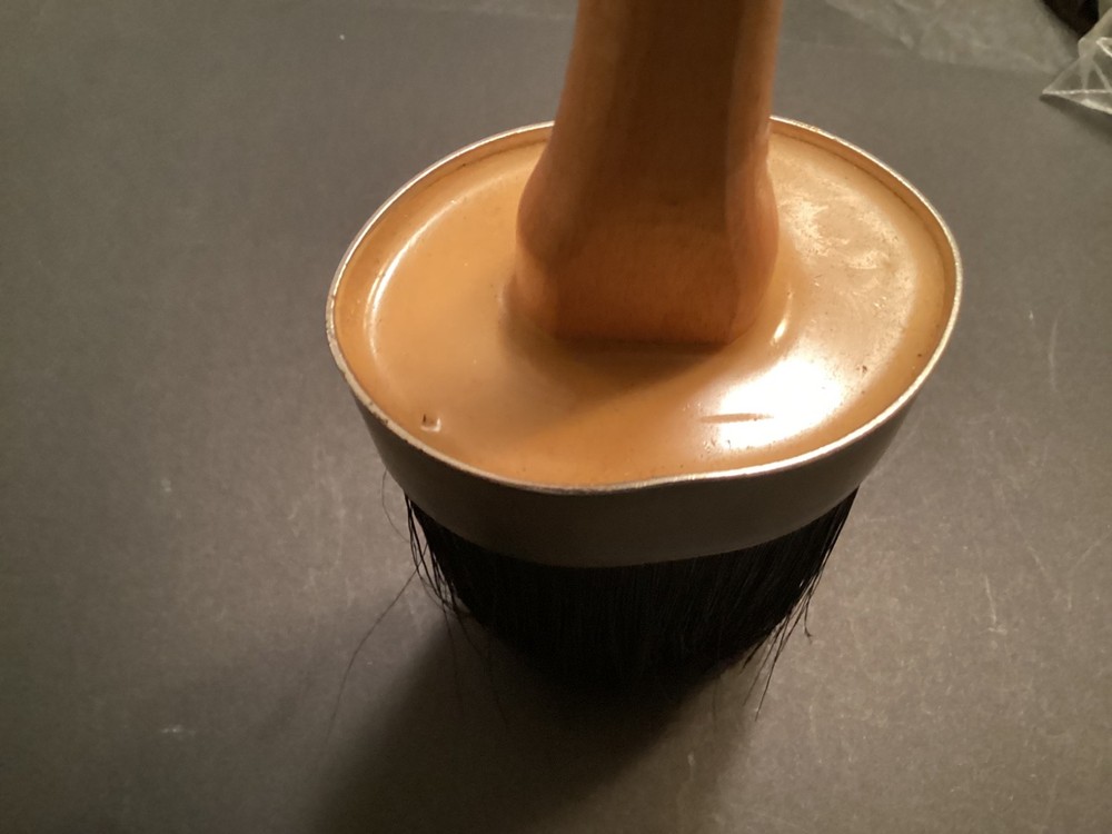 Chinese Bristle 2 1/2" Oval Brush @