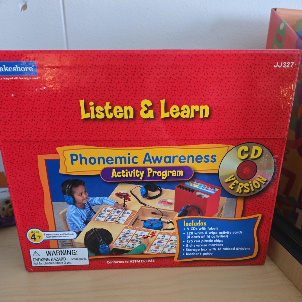 Lakeshore Listen & Learn Phonemic Awareness Activity Program CD Version JJ327