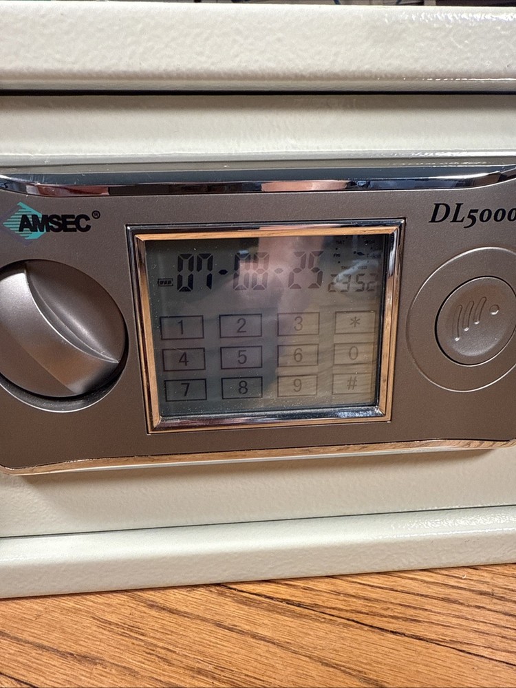 Amsec DL5000 Small Touch Screen Electronic Security Safe
