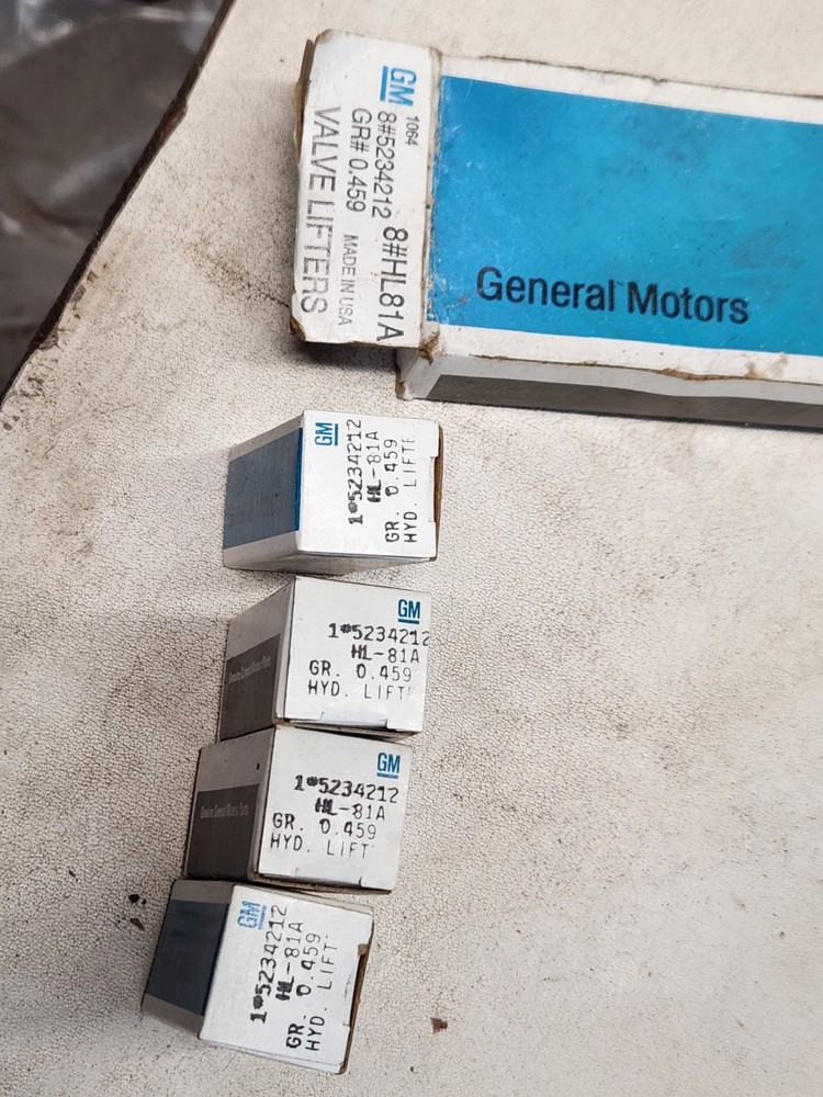 NOS GM  Hydraulic Lifters (4)