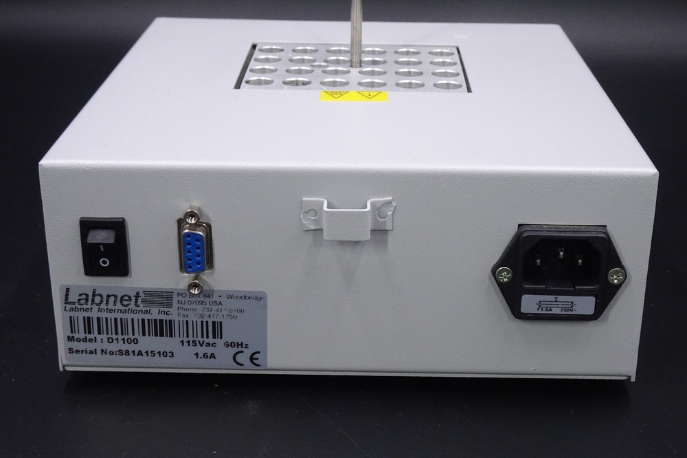 Labnet AccuBlock Digital Dry Bath D1100