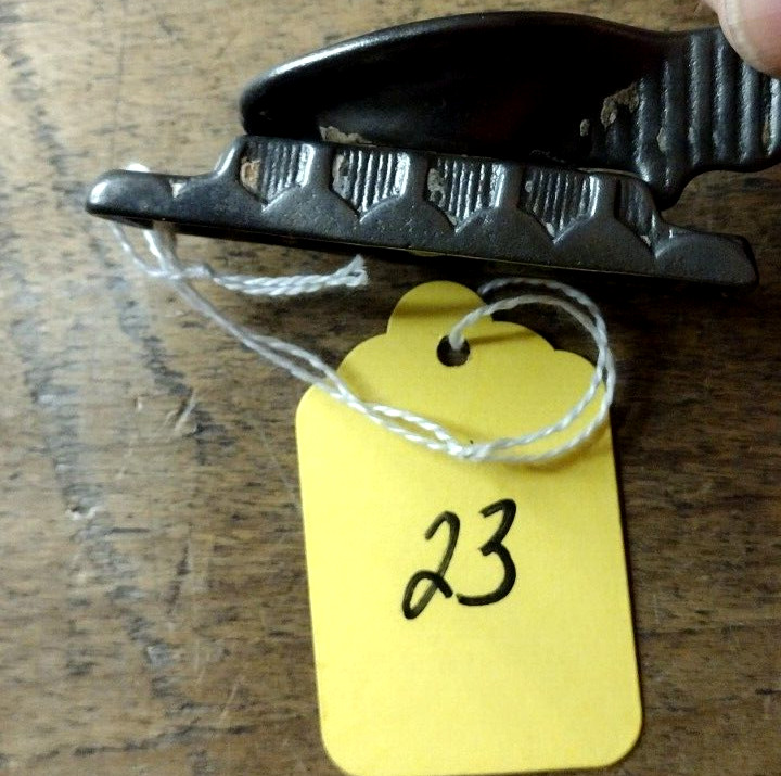 #23 VICTORIAN CAST IRON WINDOW SASH LOCK EYEBROW