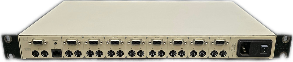 Outlook EL-80DT 8-Port Desktop KVM Switch