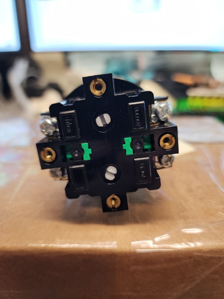 Idec ARN1-2020-10.00.10.00 Joystick Switch