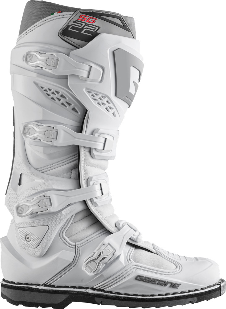 Sg 22 Boots White Sz 08
