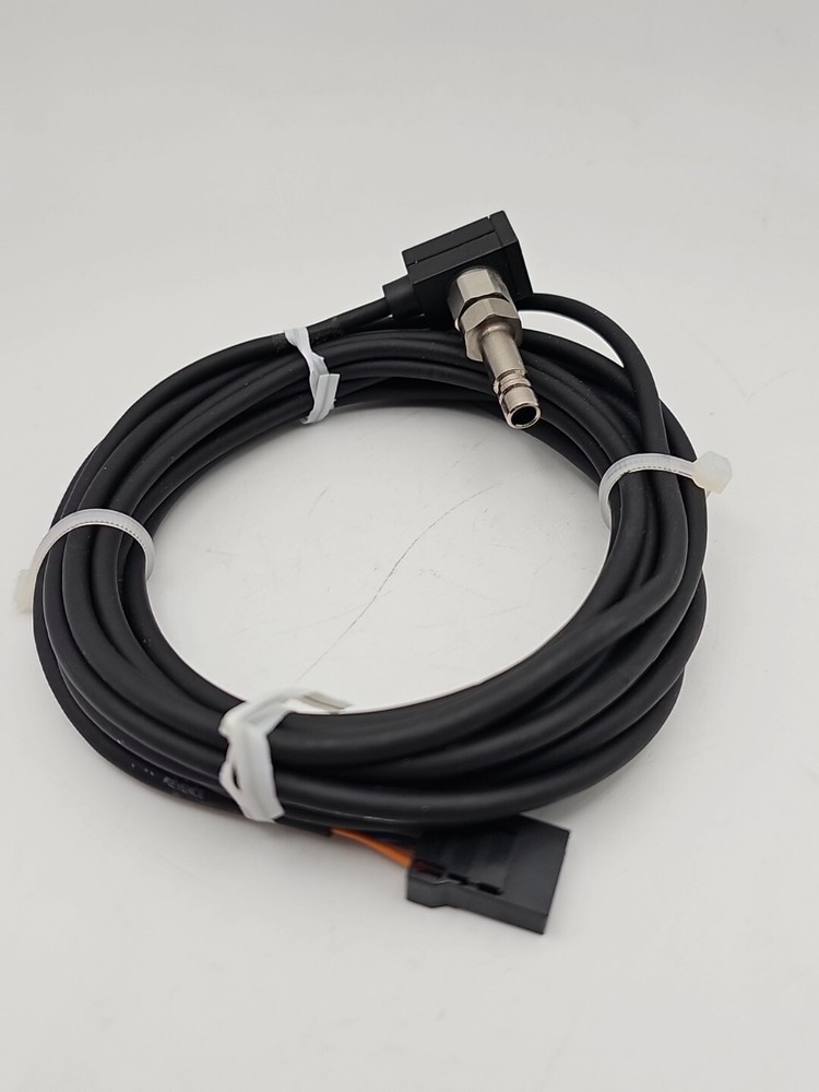 Keyence Pressure Sensor - AP-43 W/ Fitting