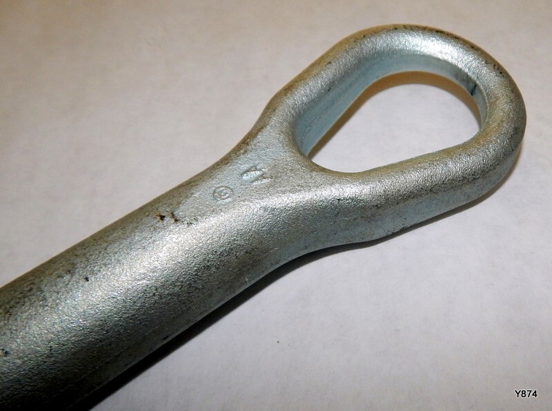 1-3/16" I.D. 15/16" Thread Tow Hook