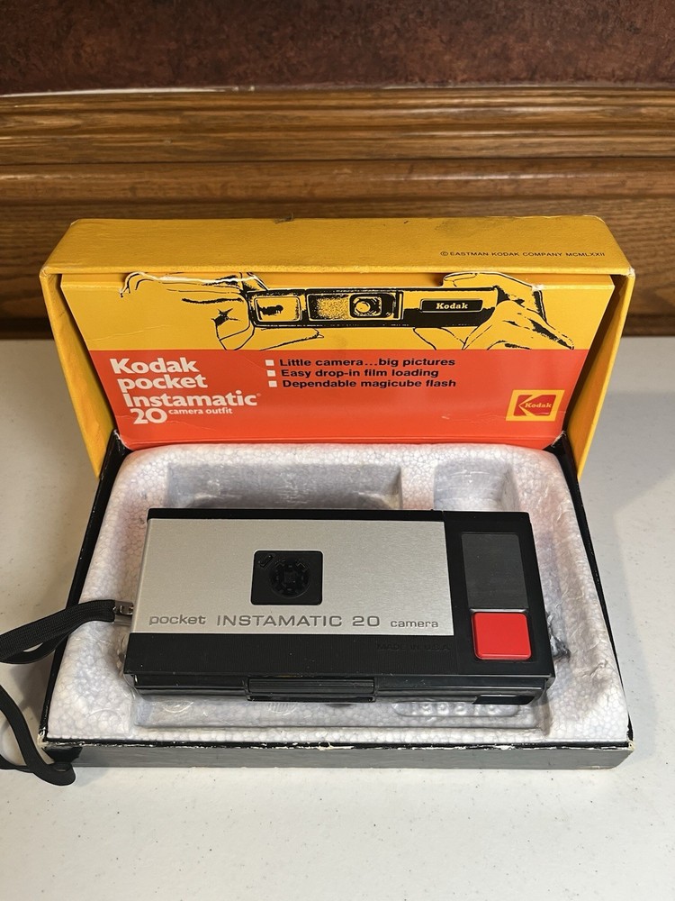 Kodak Pocket Instamatic 20 In Original Box Untested