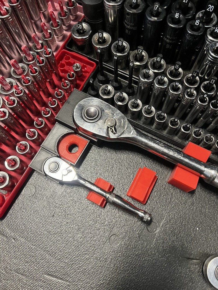 Magnetic Base Ratchet Organizer
