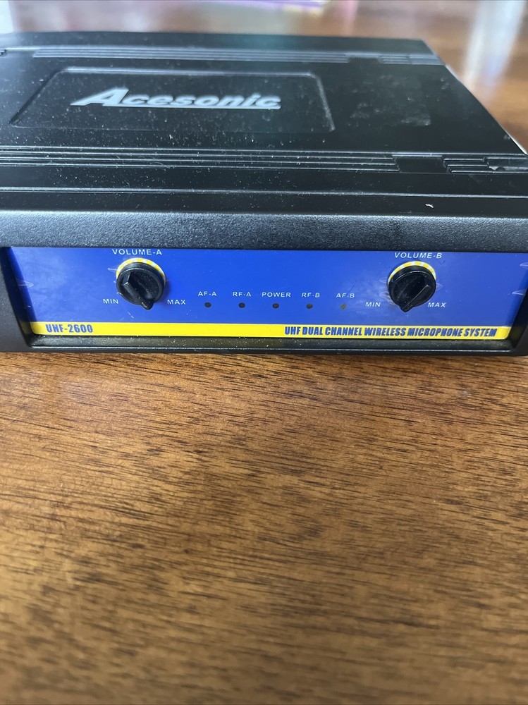Acesonic UHF-2600 UHF Dual Channel Wireless Microphone System