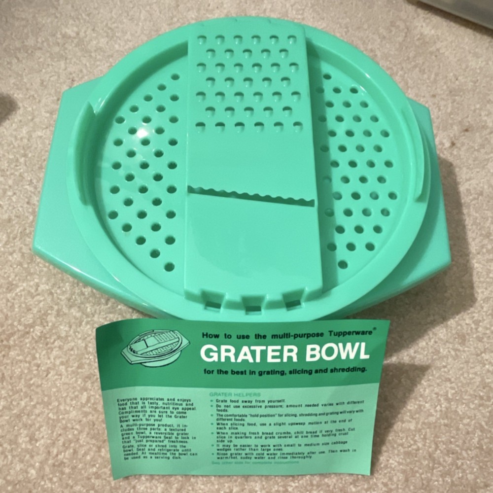 Tupperware Grater Bowl