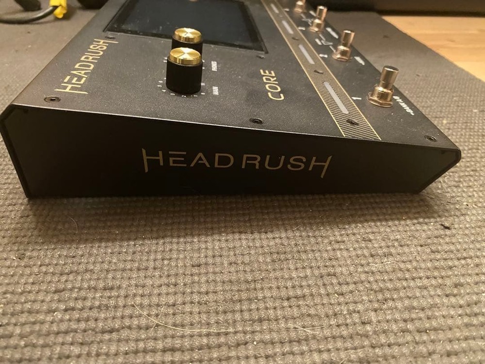 HeadRush Core Guitar Multi-Effects Processor