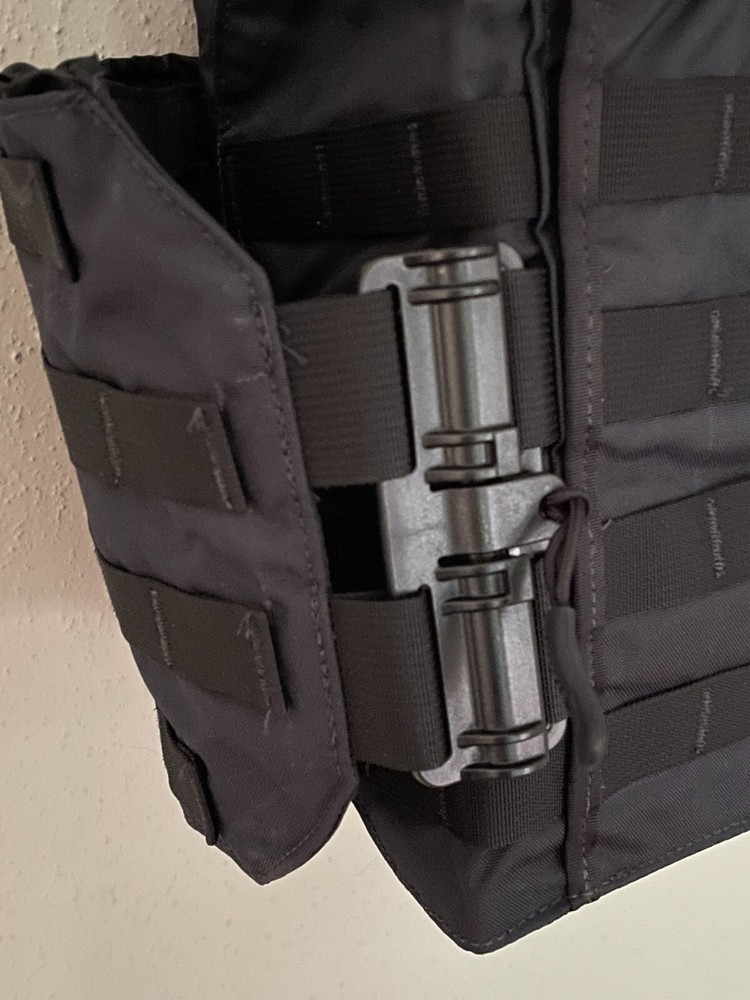 PROTECH Tactical Armor Carrier Medium Navy Molle First Spear Tubes