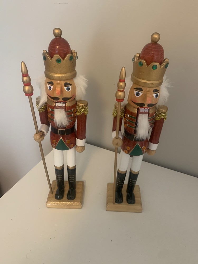 King  nutcrackers