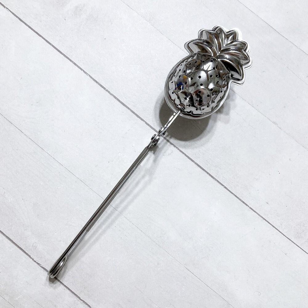 Pineapple Tea Infuser by Mudpie Snap Handle Tropical