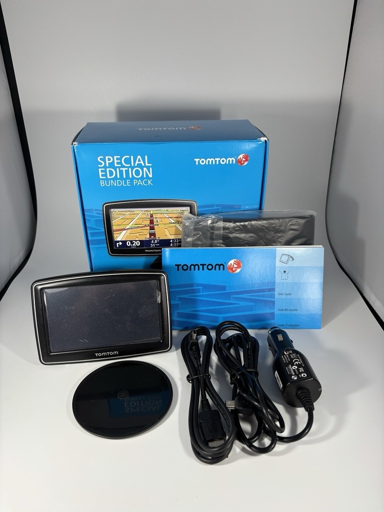 TomTom XL 340 S Special Edition Bundle Pack 4.3” TouchScreen Pre-owned