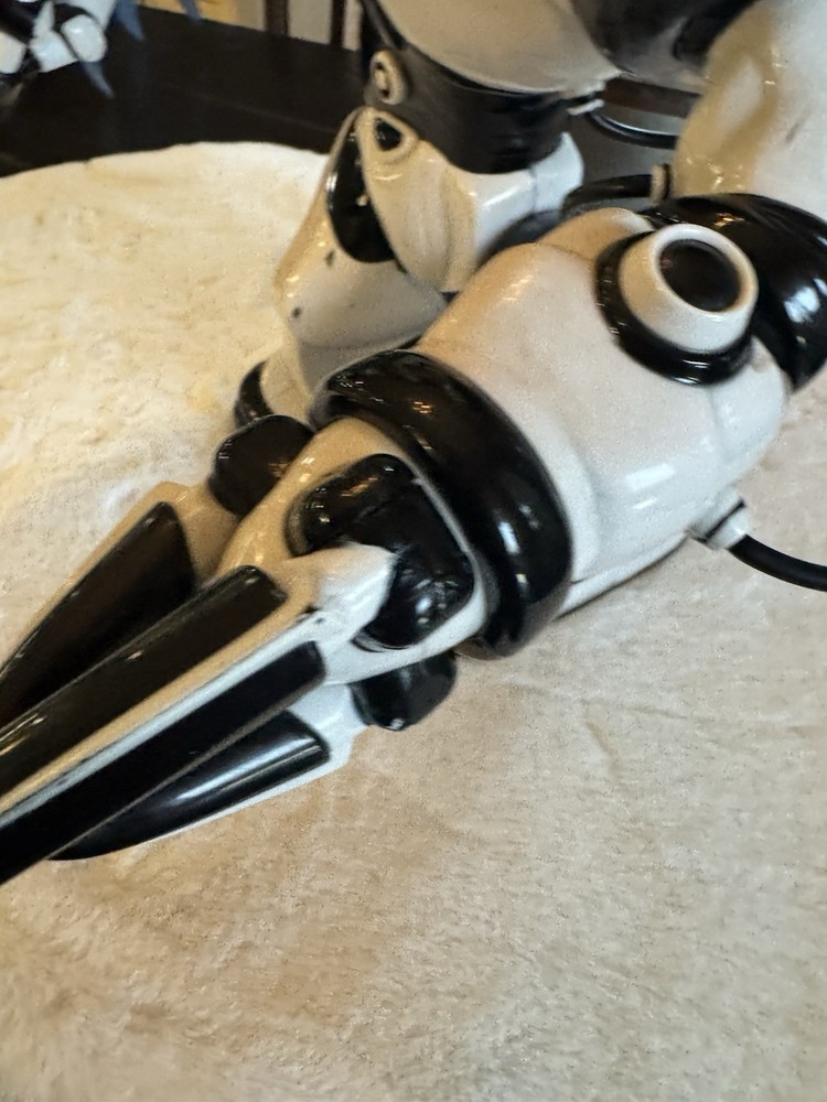 WowWee Robosapien Needs Remote Control Tested Working