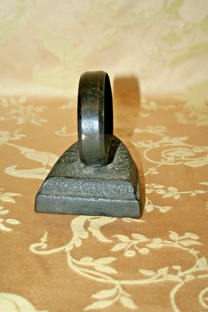 Antique Cast Iron 6" Long Primitive Sad Iron w/ Handle c. 1900