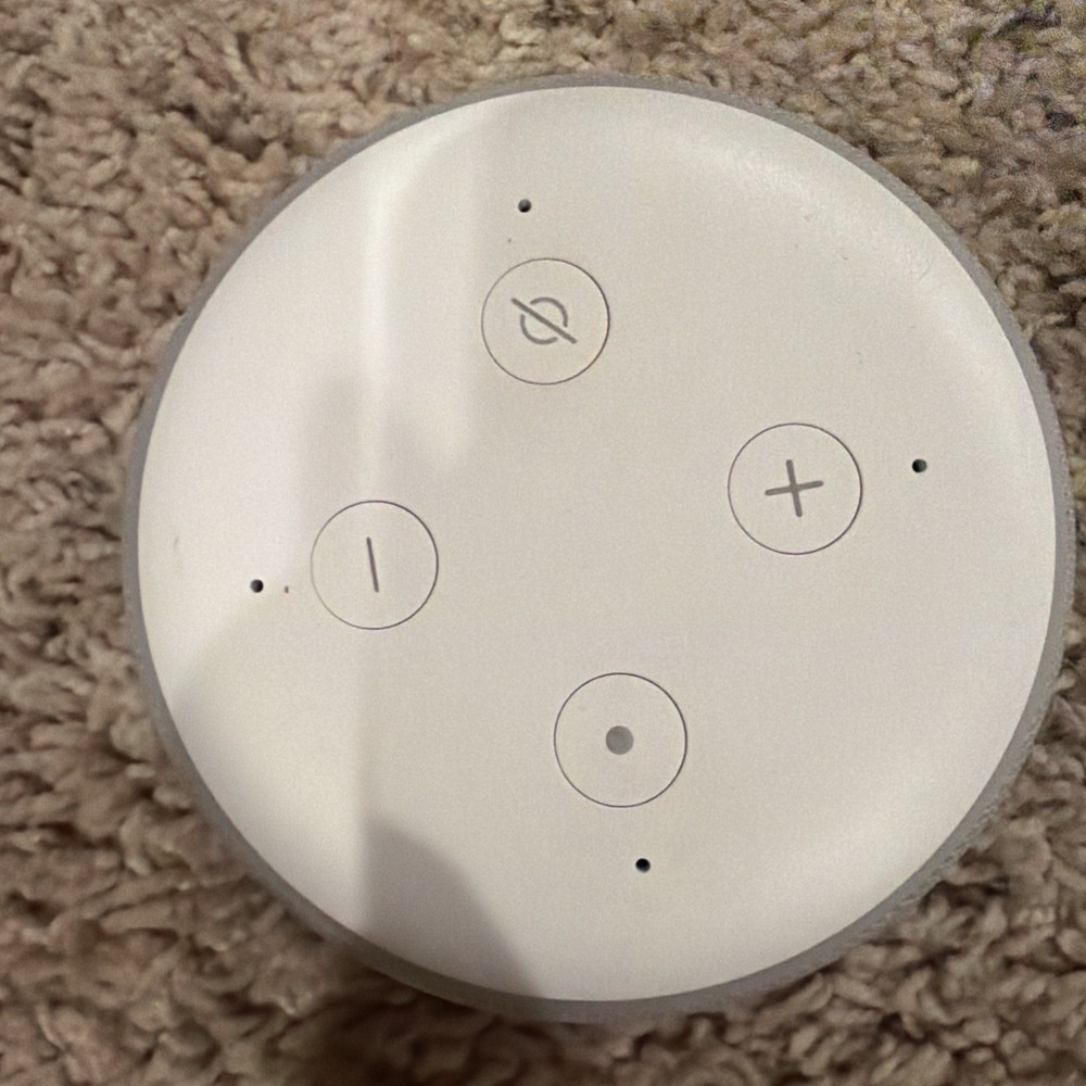Amazon Echo Dot (3rd Generation) C78MP8 Smart Speaker White *No Power Cord*