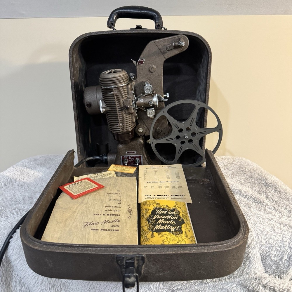 Bell & Howell Filmo Master 400 8mm Projector Runs Needs Service Case