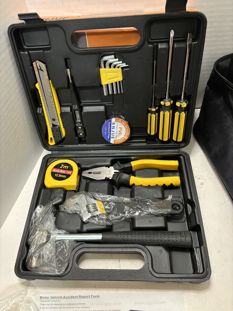 HAIPHAIK Car Emergency Roadside Kit