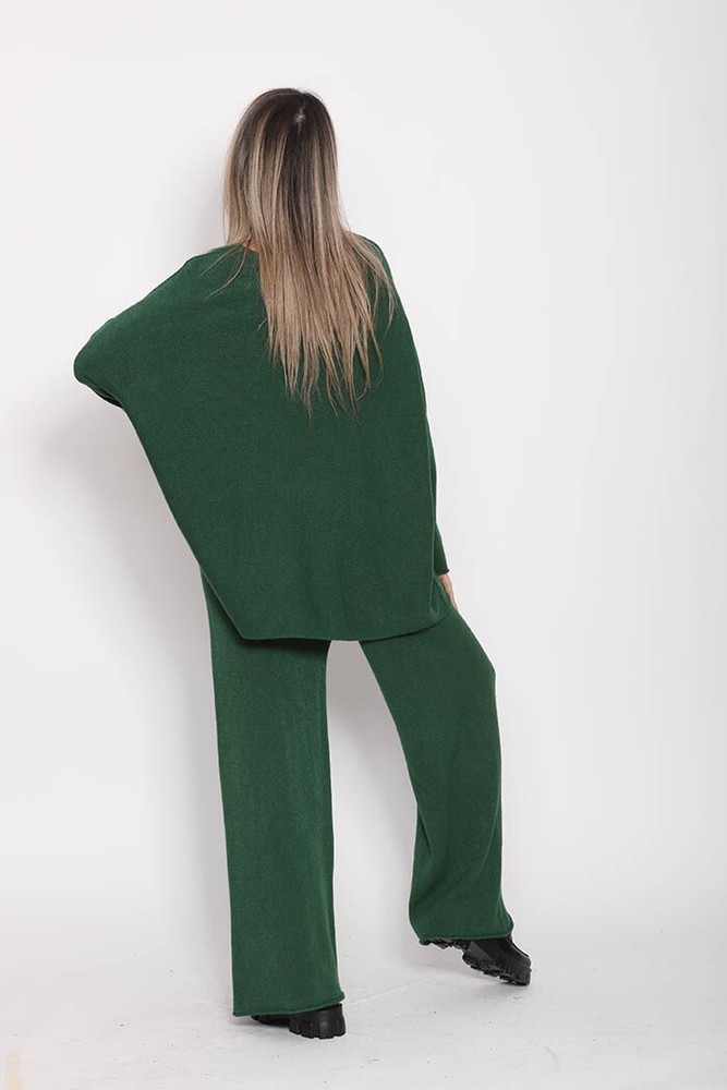 Knitted Set In Green Color
