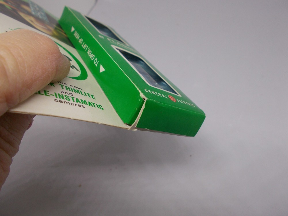 GE Flip Flash Sealed Box NOS