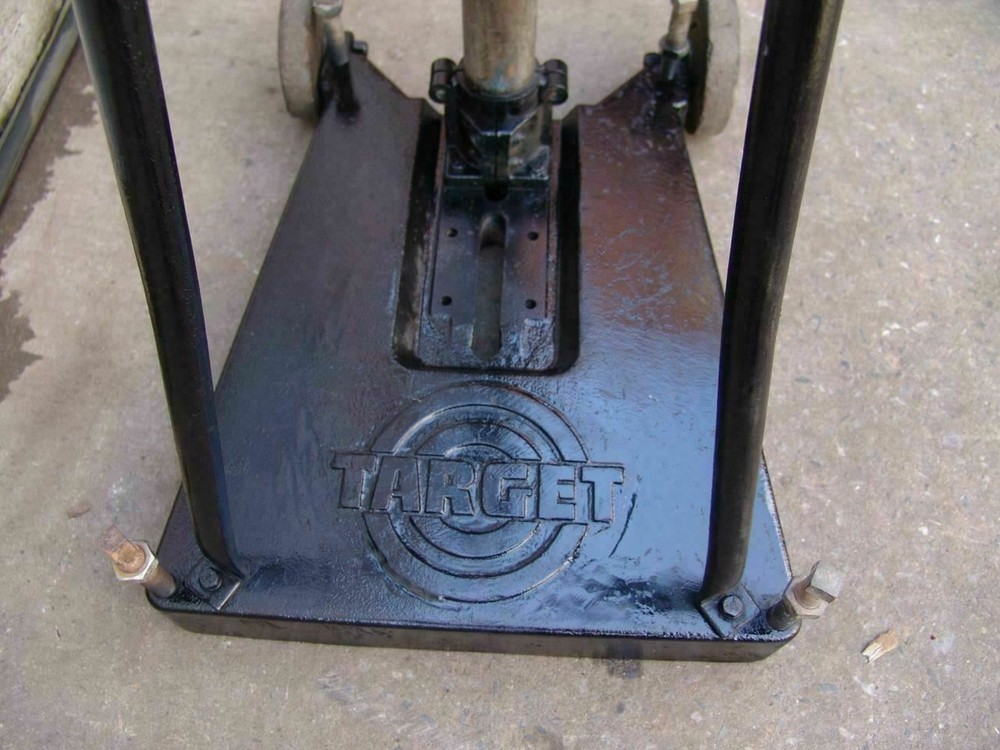 Target Core Drill with Dewalt Drill 120 volts Works Great