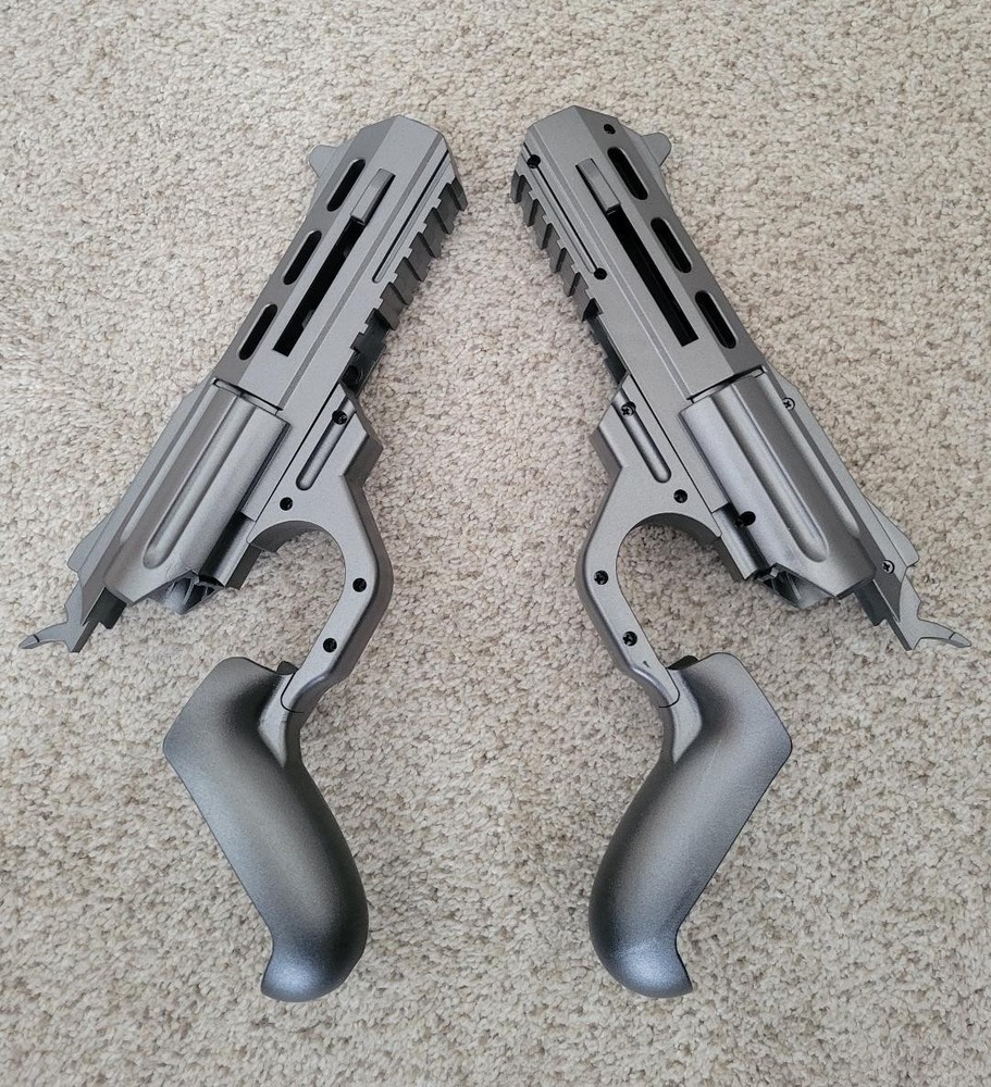 Pistol Gun Grips (pair) For Oculus Quest 2 Headset Controllers