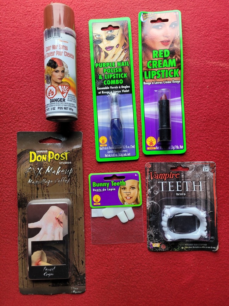 Halloween Horror Accessory Lot