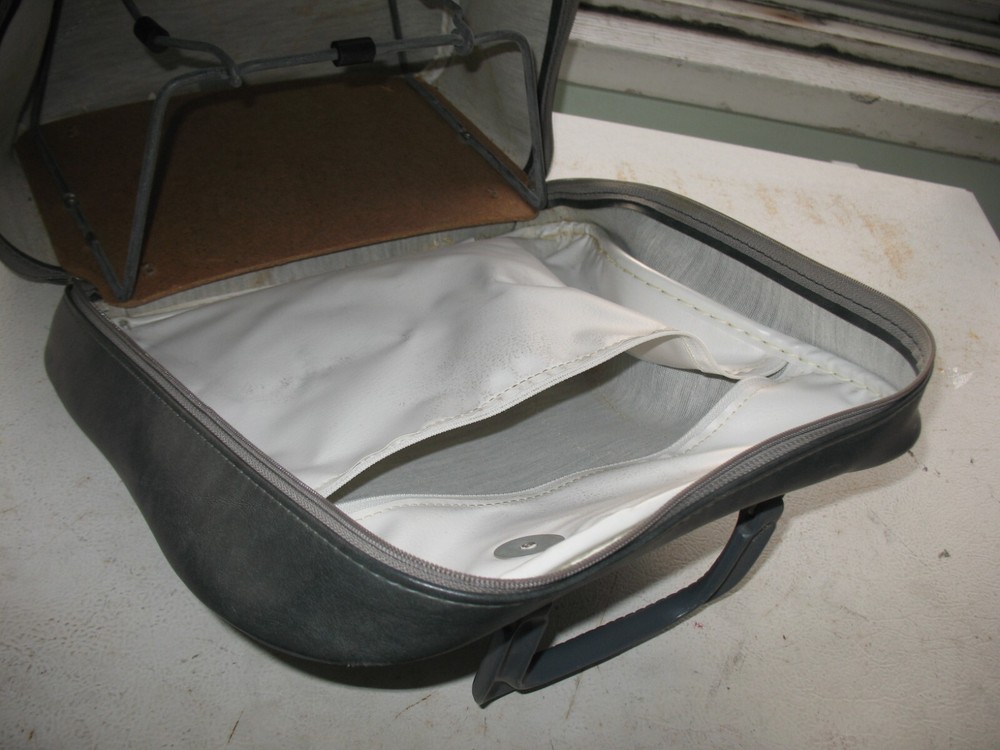 Brunswick Single Tote Bowling Bag