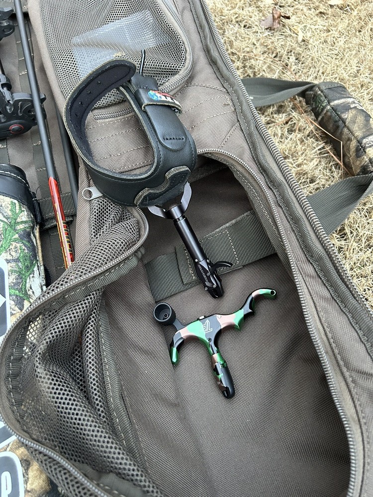 Compound Bow Complete Setup