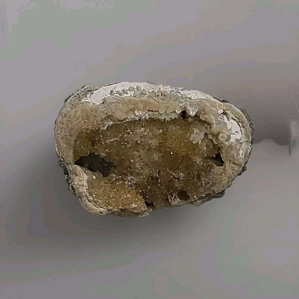 5" X 3" Geode 1 Lb 12 Oz